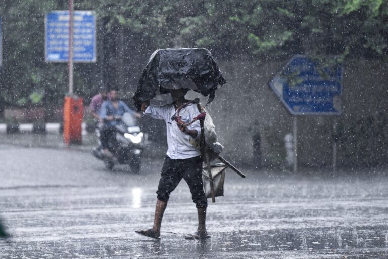 ChennaiWeatherToday-RainForecastChennai-HeavyRainAlertChennai-IMDAlertChennai-ThunderstormsChennai-ChennaiRains-TamilNaduRains-ChennaiFloodAlert