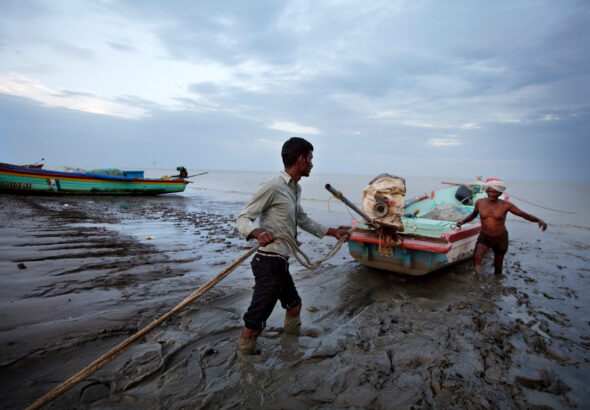 tamilnadu-fishermen-arrested-by-sri-lankan-navy-2025