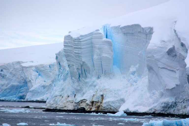 Antarctica-icemelt-WestAntarctic-IceSheet-WAIScollapse-sealevelrise-climatechange-Thwaites-Glacier-Pine Island-Glacier-globalwarming-impact coastal-cityrisks-scientificstudy-Antarctica-subglacial-climatecrisisnews