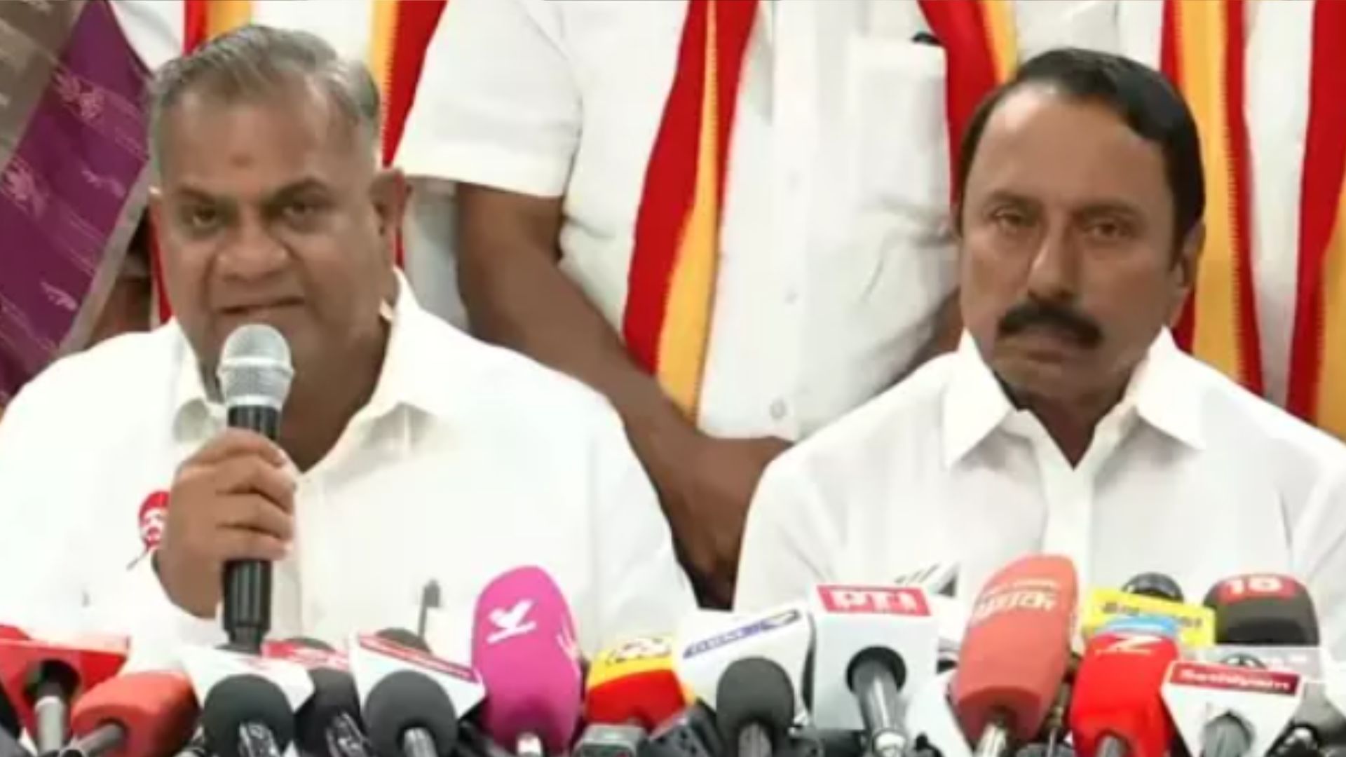 செங்கோட்டையனை அழைத்த விஜய்! கலக்கத்தில் புஸ்சி ஆனந்த்!